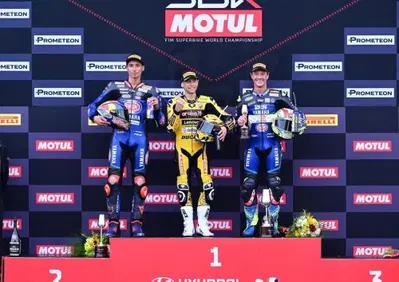 SBK 2023. GP di Spagna. Gara2: Toprak Razgatlioglu è primo, ma esce sul verde. Vince Alvaro Bautista