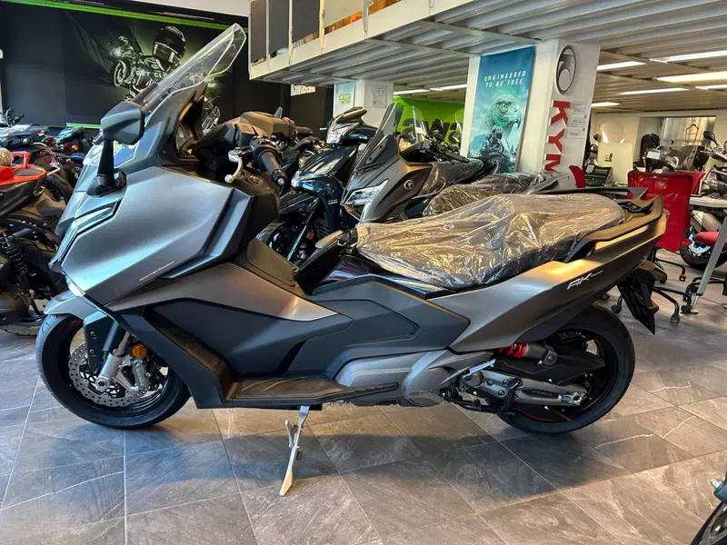 Kymco AK 550 Premium (2023 - 25) (3)