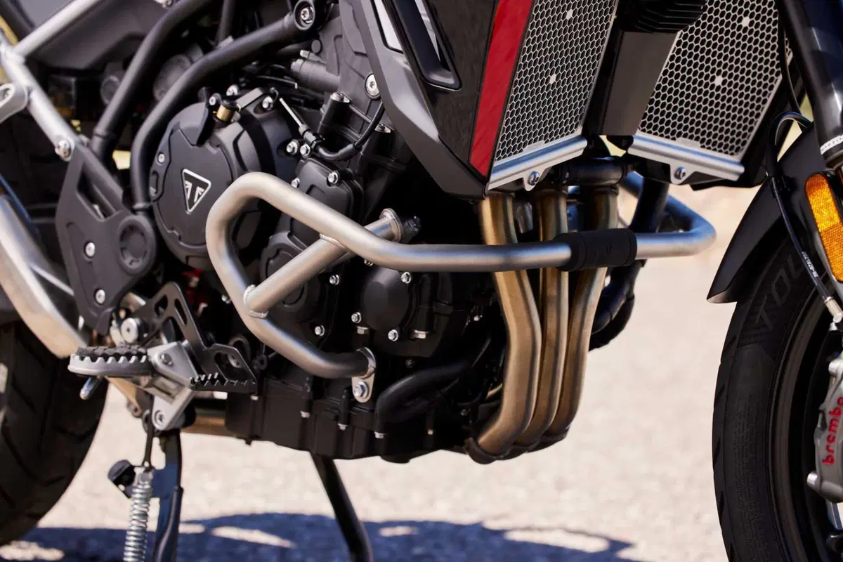 Nuove Triumph Tiger 900: cresce in prestazioni, tecnologia, comfort e carisma (20)