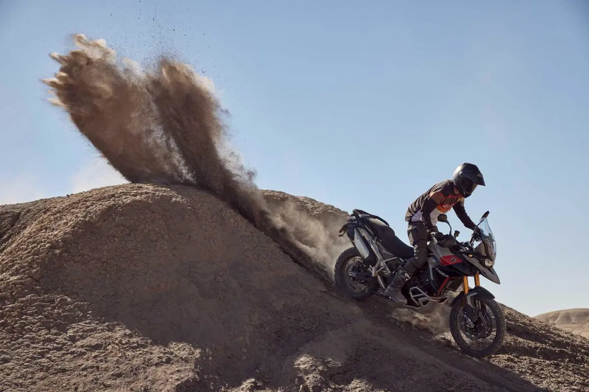 Nuove Triumph Tiger 900: cresce in prestazioni, tecnologia, comfort e carisma (2)