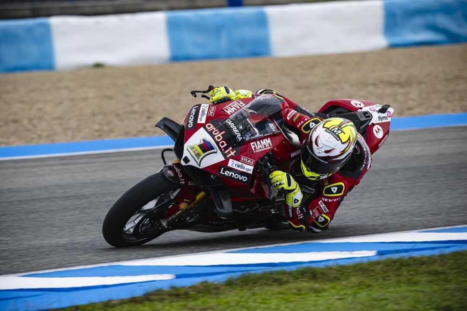 SBK 2024. Test Jerez, Day1: bene Jonathan Rea e Nicolò Bulega. Poi la pioggia [VIDEO e GALLERY]