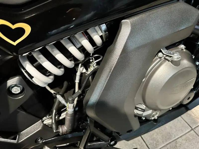 CFMOTO 650GT (2021 - 26) (8)