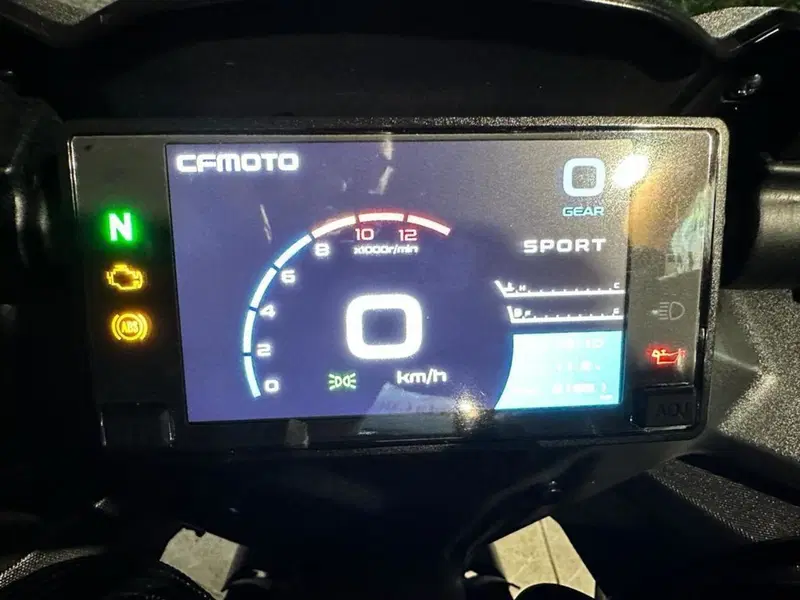 CFMOTO 650GT (2021 - 26) (11)