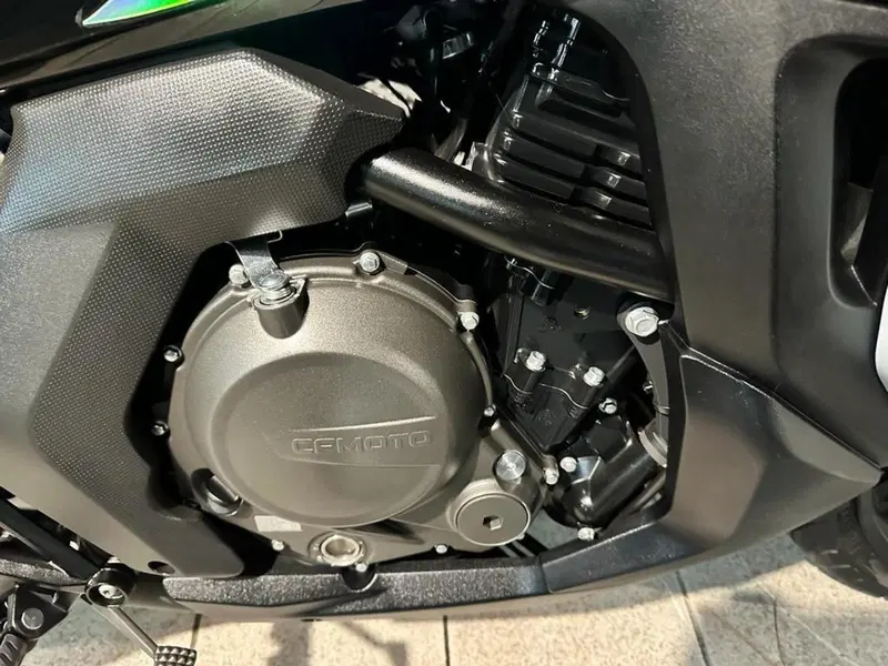 CFMOTO 650GT (2021 - 26) (13)