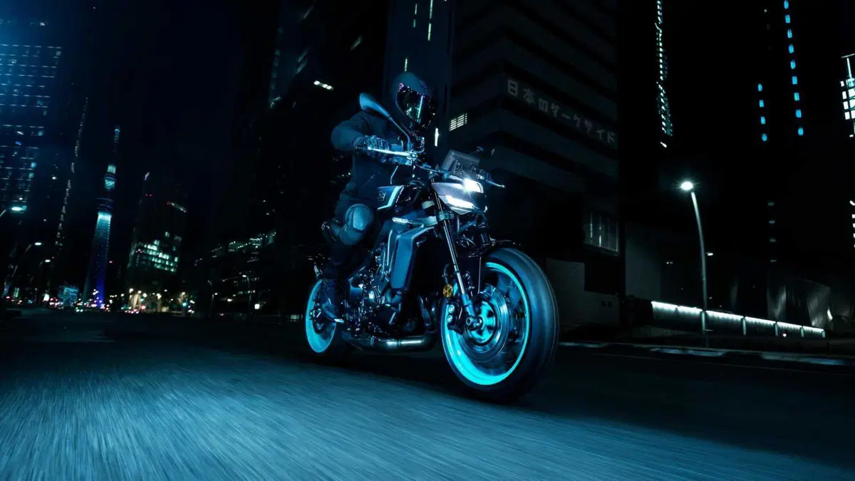 Yamaha MT-09 2024: prezzo, caratteristiche tecniche. Ecco com'è fatta [VIDEO]