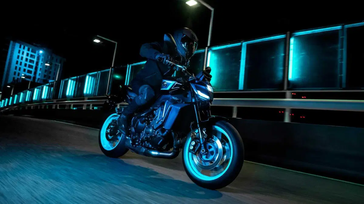 Yamaha MT-09 2024: prezzo, caratteristiche tecniche. Ecco com'è fatta [VIDEO] (9)