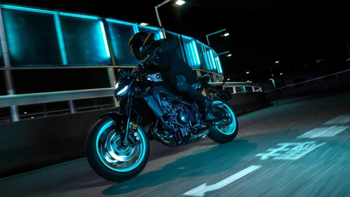 Yamaha MT-09 2024: prezzo, caratteristiche tecniche. Ecco com'è fatta [VIDEO] (10)