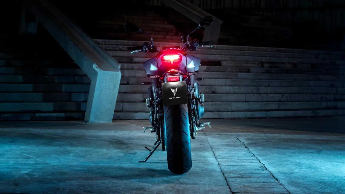 Yamaha MT-09 2024: prezzo, caratteristiche tecniche. Ecco com'è fatta [VIDEO] (26)