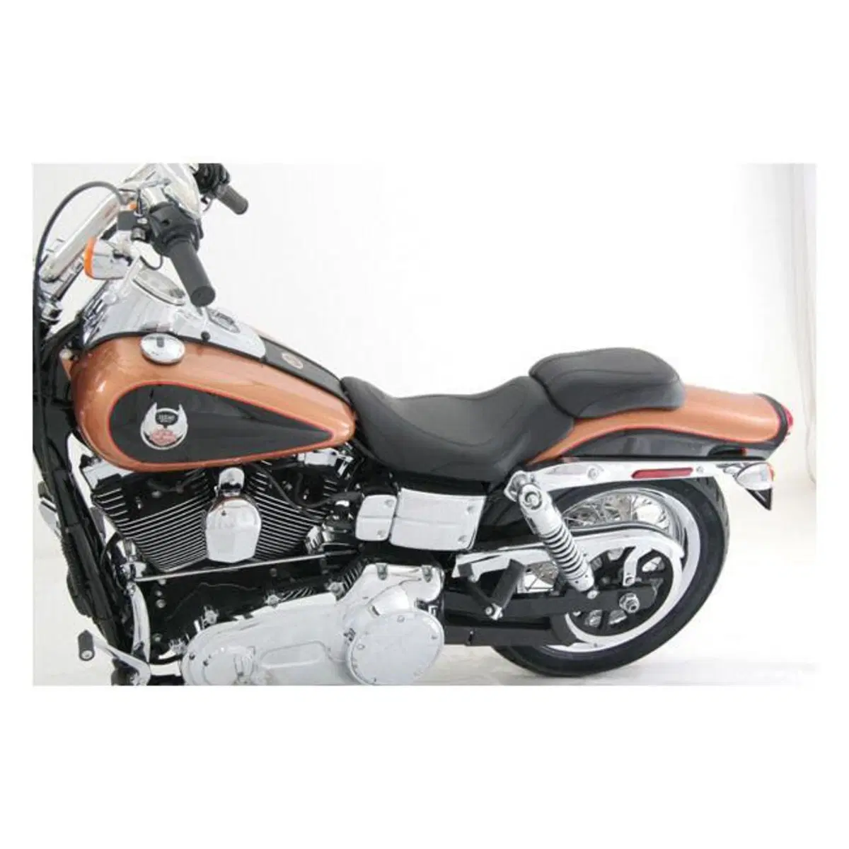Sellino Mustang Tripper per Dyna dal 1996 al 2005 