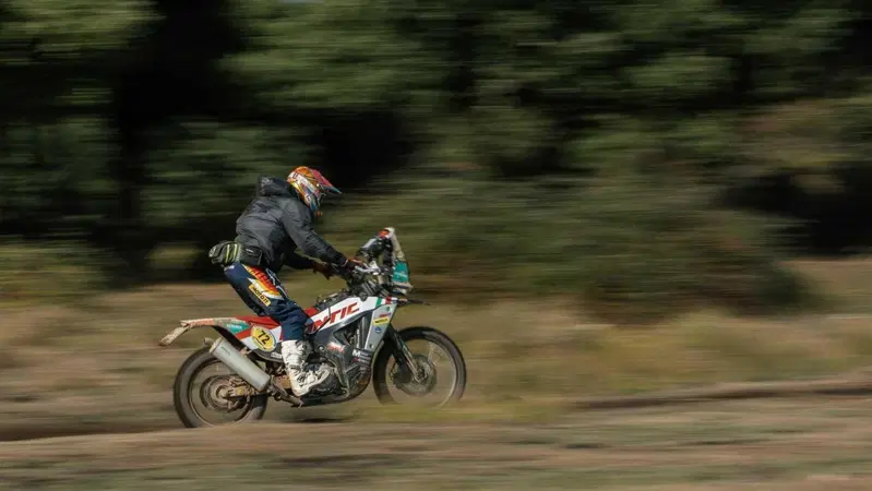 Finale col botto al Motorally in Sardegna: il racconto del Perfetto sulla Fantic 450 Rally