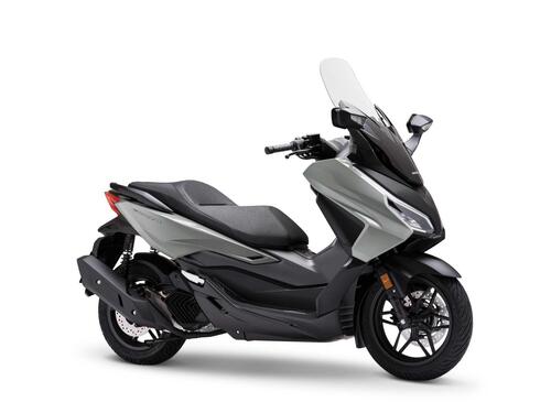 Honda Forza 350 e ADV 350 2024: ecco le nuove colorazioni [GALLERY] (6)