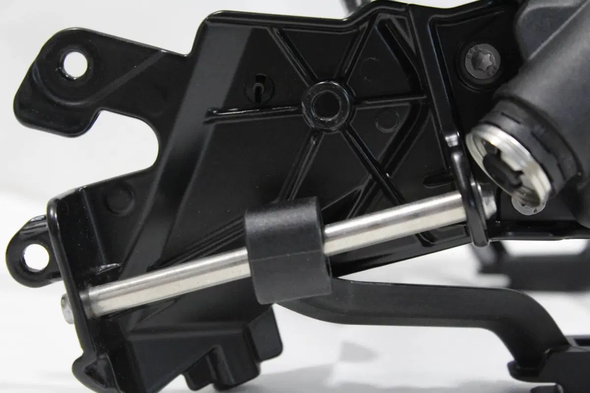 SUPPORTO NAVIGATORE KIT COMPLETO BMW (9)