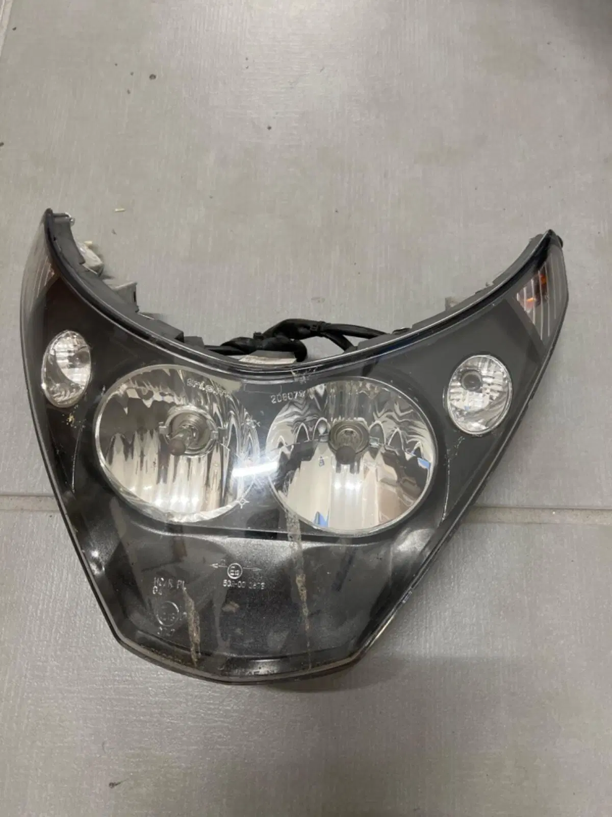 Faro Piaggio Beverly 250