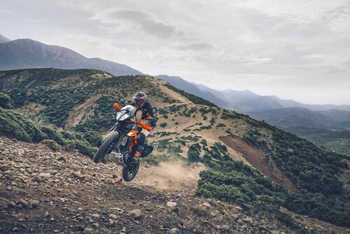 KTM 390 ADVENTURE 2024: dati, caratteristiche e prezzi [GALLERY] (3)