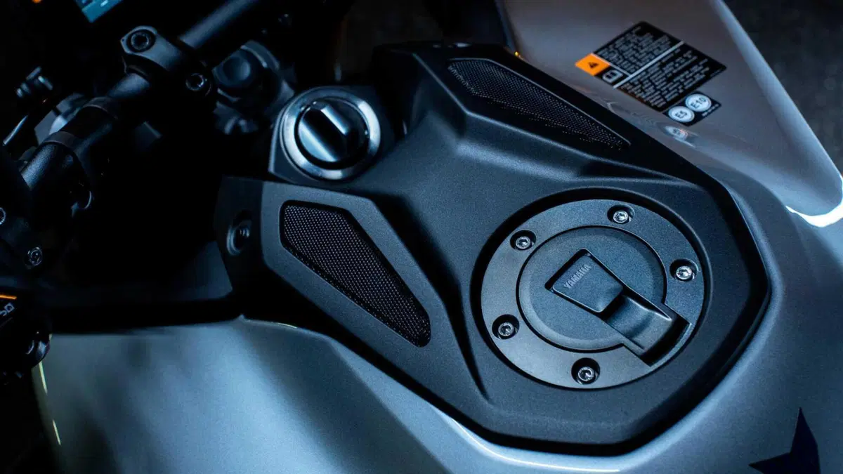Nuova Yamaha MT-09 SP 2024: le caratteristiche tecniche e il prezzo [VIDEO e GALLERY] (8)