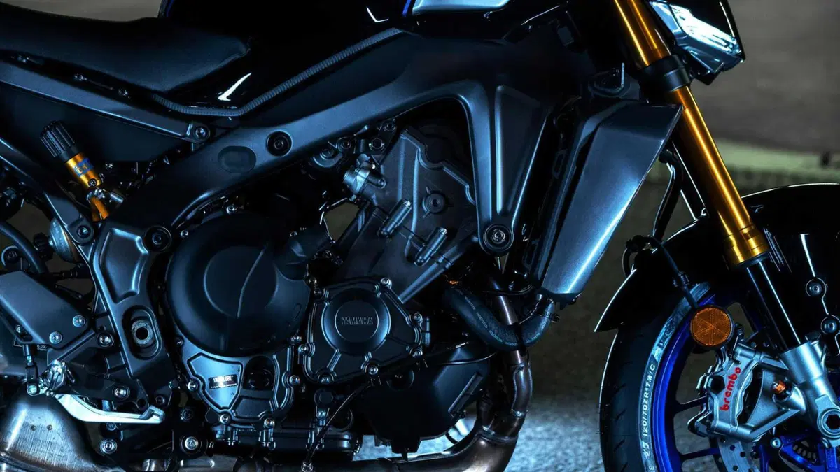Nuova Yamaha MT-09 SP 2024: le caratteristiche tecniche e il prezzo [VIDEO e GALLERY] (10)
