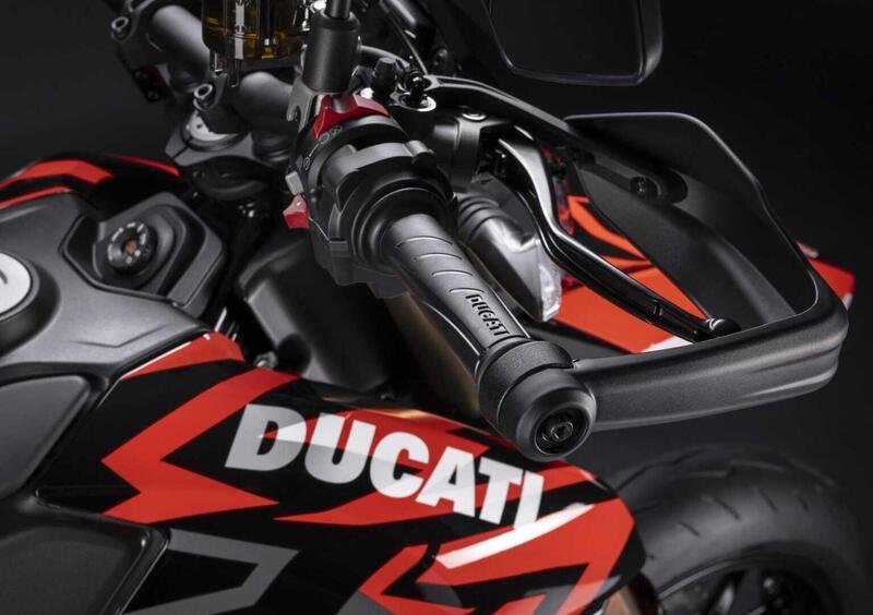 Ducati Hypermotard 698 Mono Hypermotard 698 Mono RVE (2024) (14)
