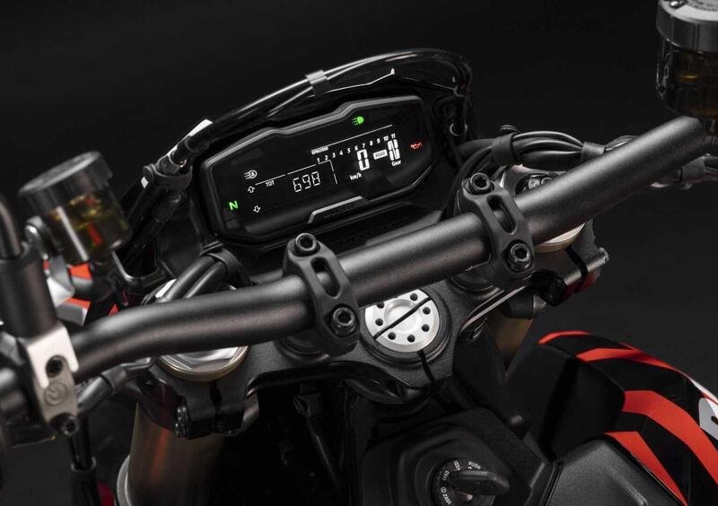 Ducati Hypermotard 698 Mono Hypermotard 698 Mono RVE (2024) (16)