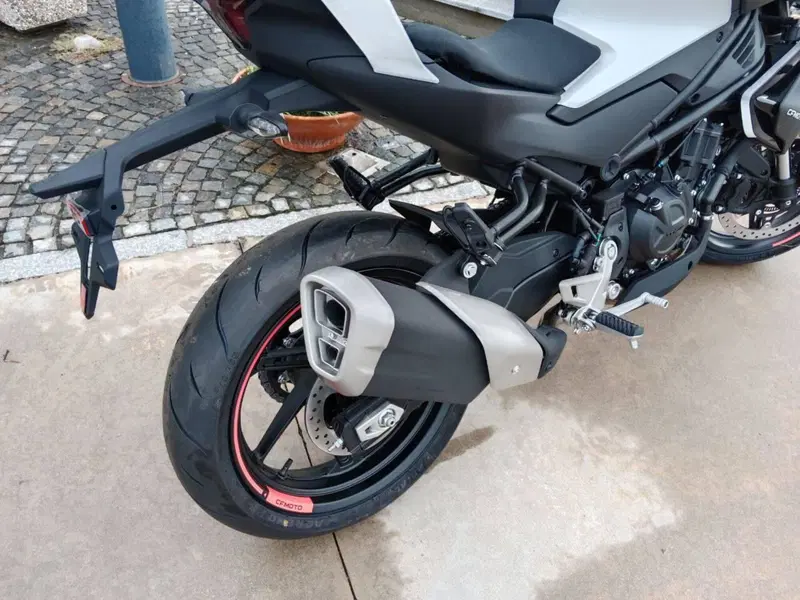 CFMOTO 450NK (2023 - 26) (7)