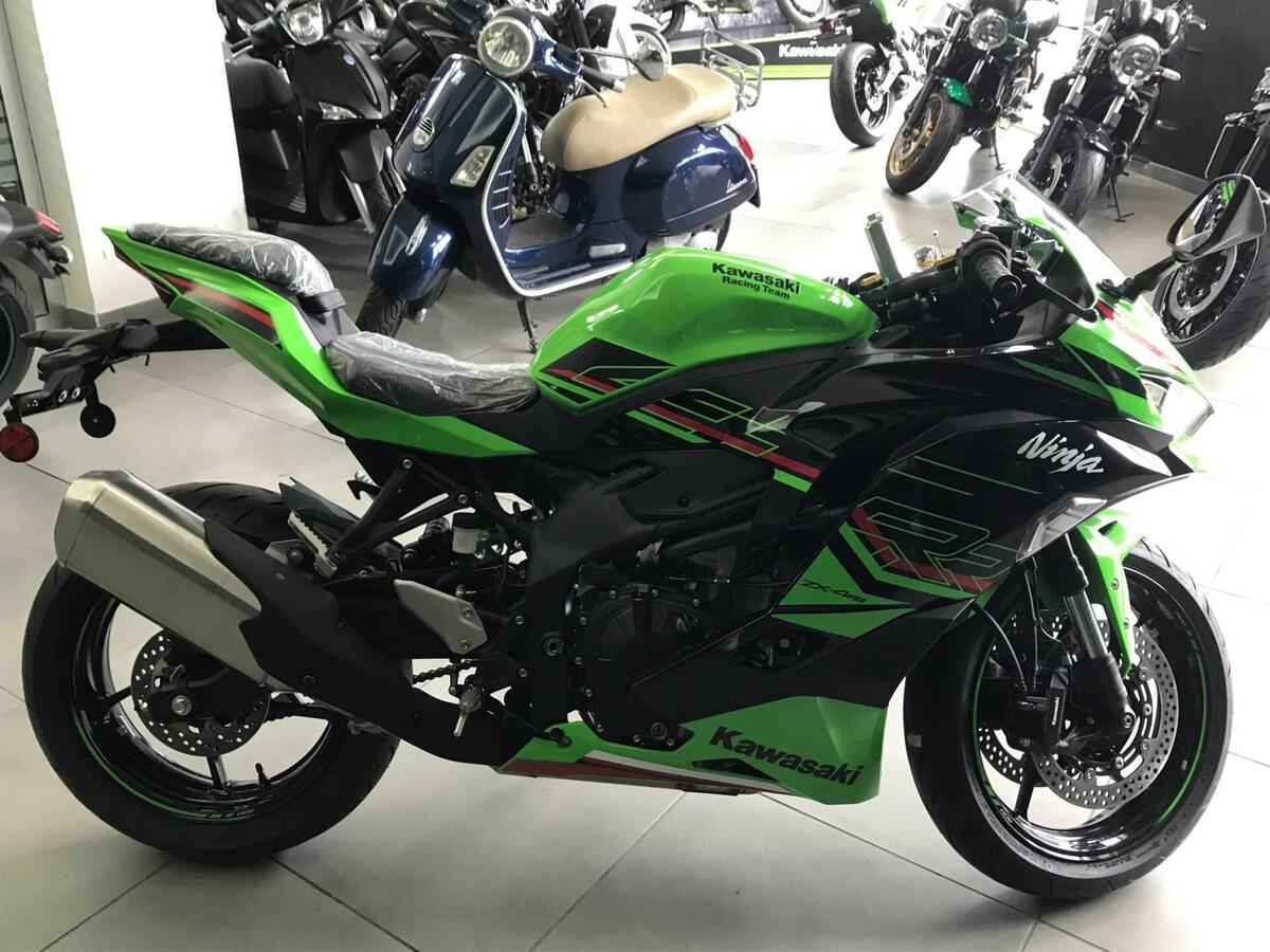 Vendo Kawasaki Ninja Zx Rr Nuova A Capua Codice Moto It