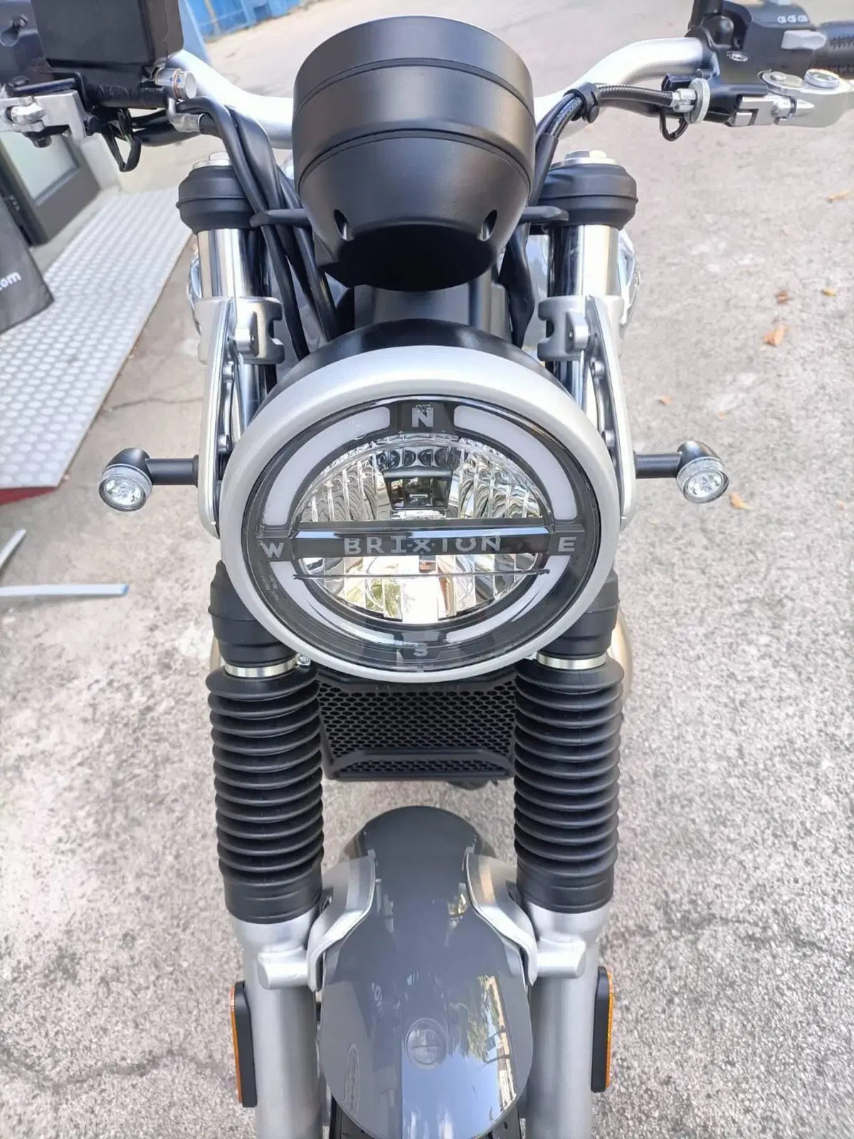 Brixton Motorcycles Cromwell 1200 (2022 - 26) (6)