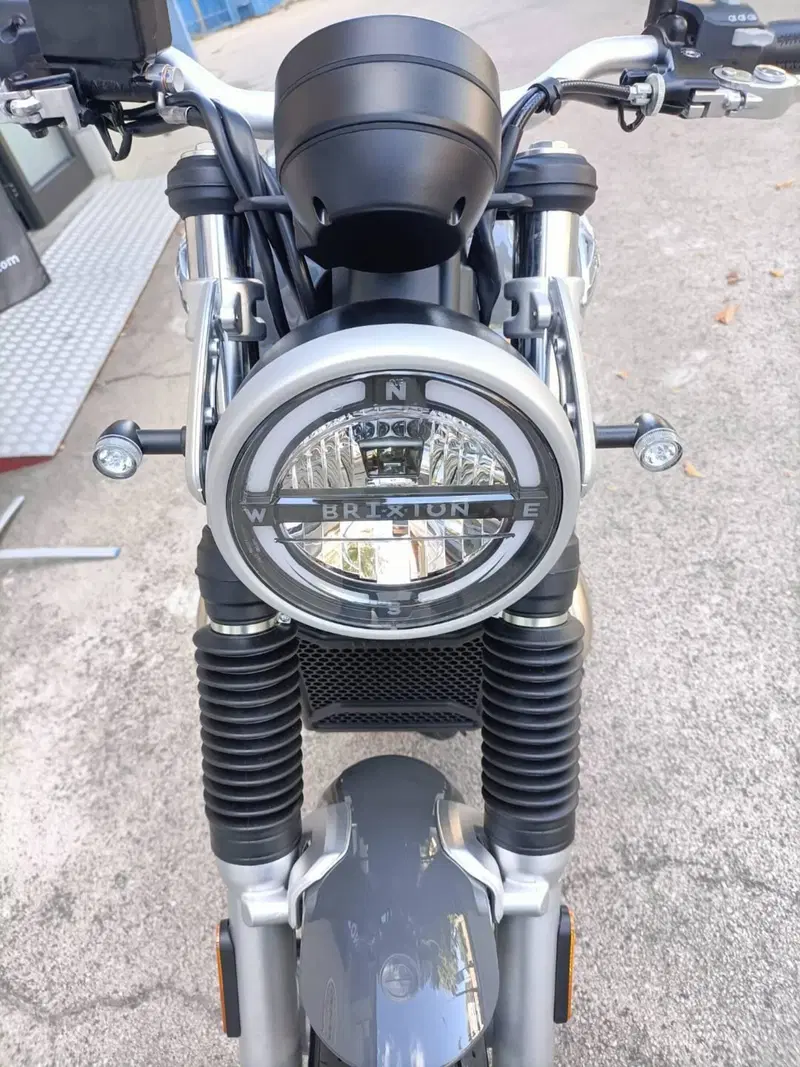 Brixton Motorcycles Cromwell 1200 (2022 - 26) (6)