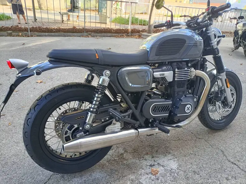 Brixton Motorcycles Cromwell 1200 (2022 - 26) (10)