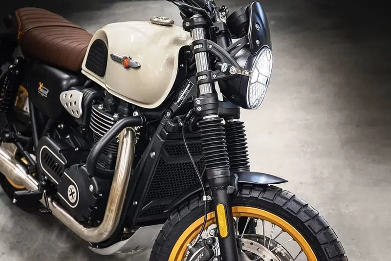 Brixton Motorcycles Cromwell 1200 X Scrambler (2023 - 26) (5)