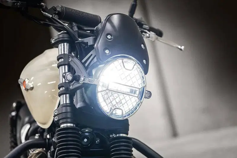 Brixton Motorcycles Cromwell 1200 X Scrambler (2023 - 26) (8)