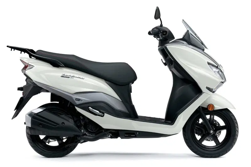 Suzuki Burgman Street 125 Executive (2023 - 26) (2)
