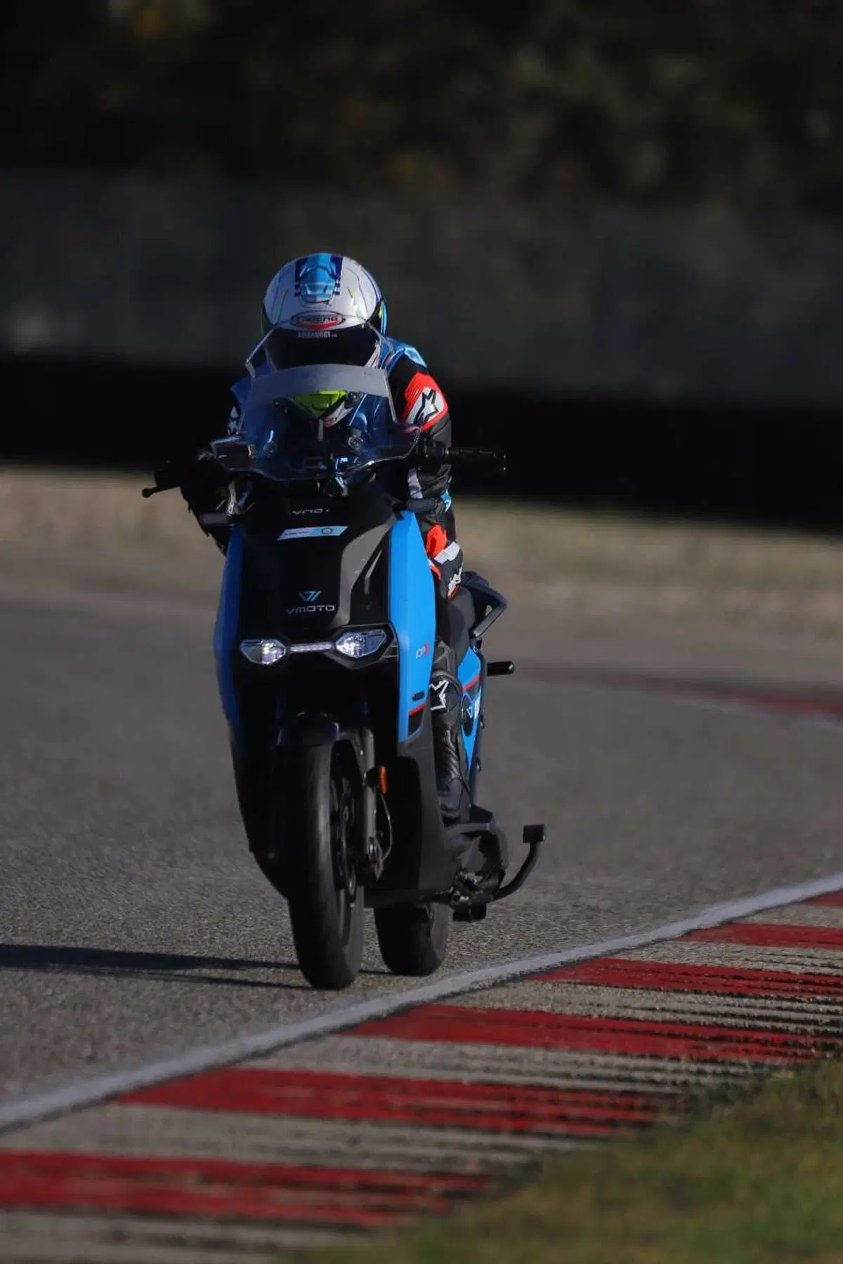 Vmoto: record di percorrenza con il CPx Pro