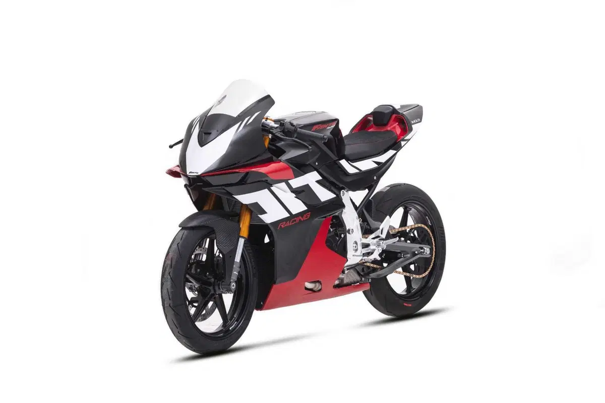Stealth 125 e Imola Concept, le sportive secondo Fantic (9)