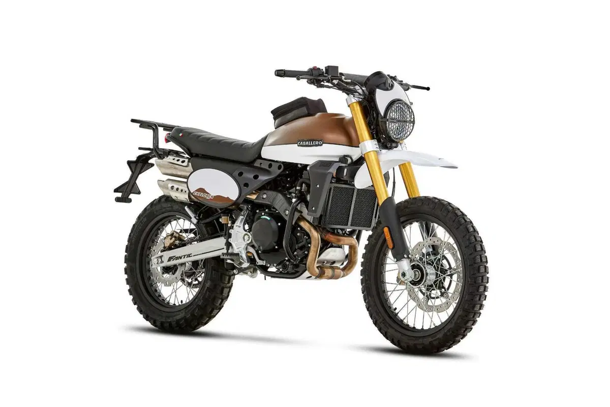 Nuova gamma Caballero! Fantic rinnova dal 125 al 500. Tutti i dettagli (39)