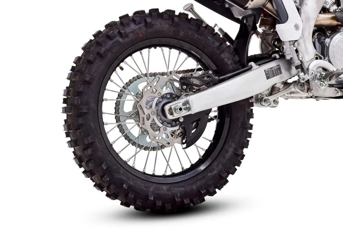XE300 ed XEF310: Fantic svela le sue enduro a due e quattro tempi (44)