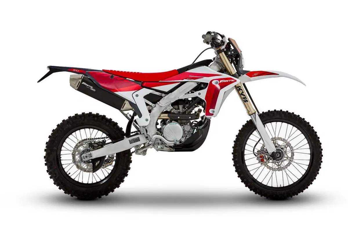 XE300 ed XEF310: Fantic svela le sue enduro a due e quattro tempi (45)