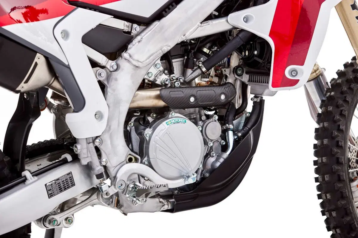 XE300 ed XEF310: Fantic svela le sue enduro a due e quattro tempi (55)