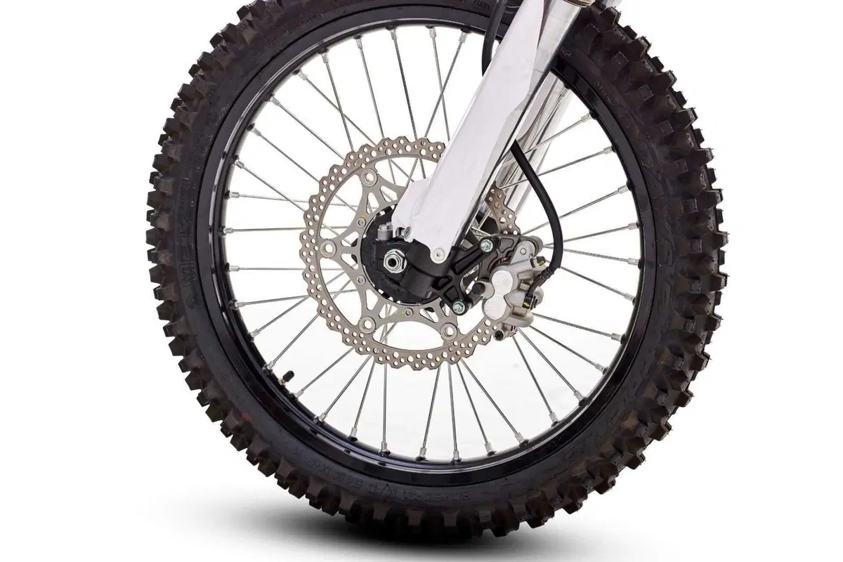 XE300 ed XEF310: Fantic svela le sue enduro a due e quattro tempi (61)