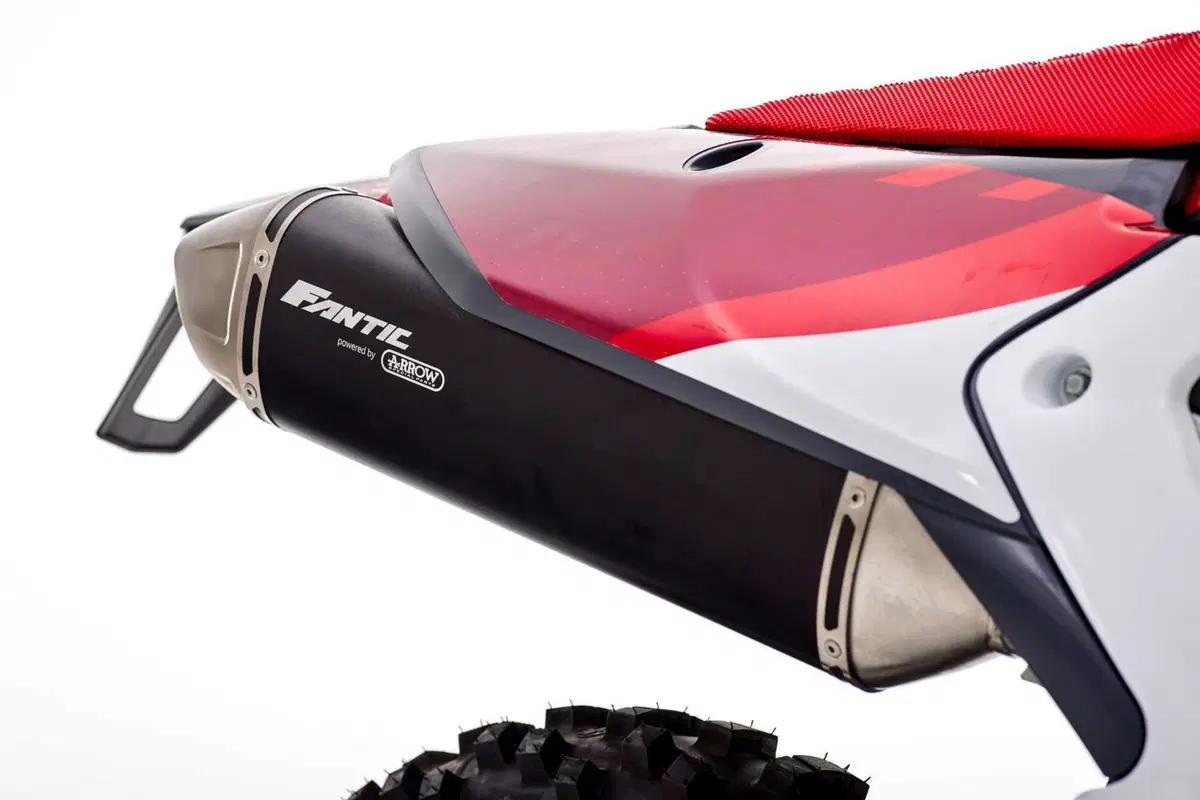 XE300 ed XEF310: Fantic svela le sue enduro a due e quattro tempi (64)