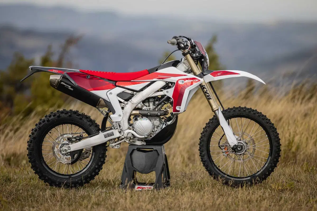 XE300 ed XEF310: Fantic svela le sue enduro a due e quattro tempi (66)