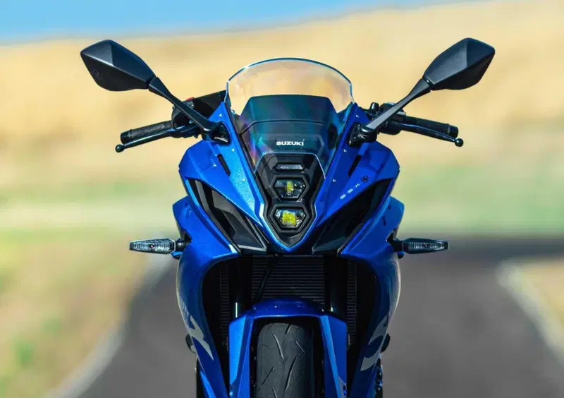 Suzuki GSX-8R GSX-8R (2024 - 26) (13)