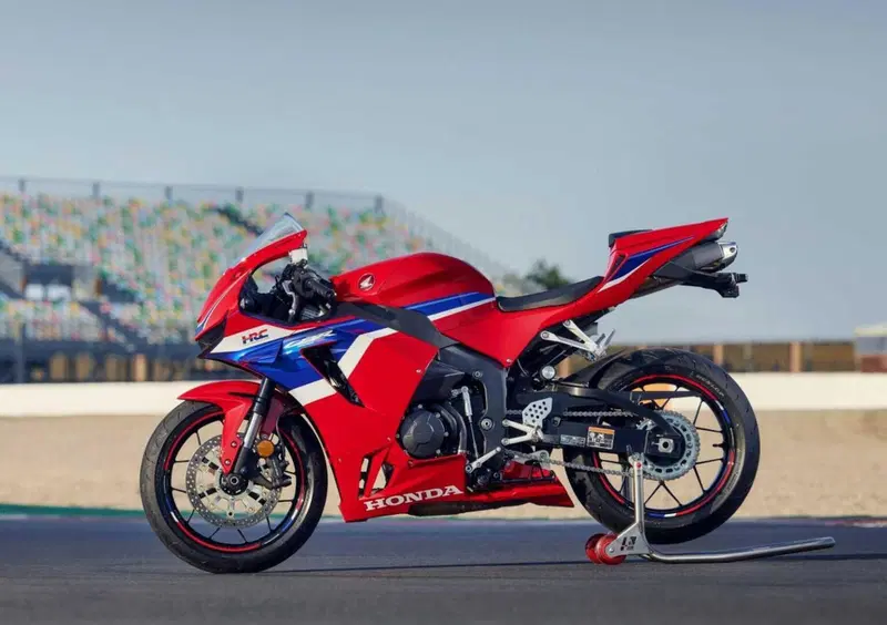 Honda CBR 600 RR CBR 600 RR (2024 - 26) (6)
