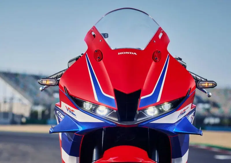 Honda CBR 600 RR CBR 600 RR (2024 - 26) (12)
