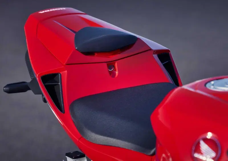 Honda CBR 600 RR CBR 600 RR (2024 - 26) (11)