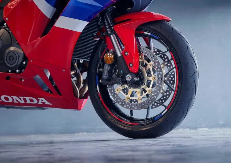 Honda CBR 600 RR CBR 600 RR (2024 - 26) (13)