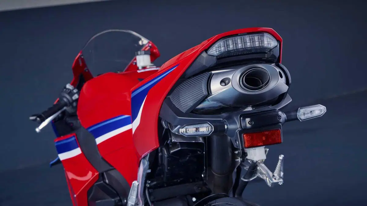 Honda CBR 600 RR CBR 600 RR (2024 - 26) (14)