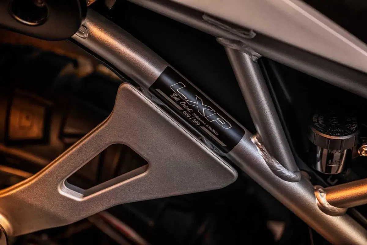 Eicma 2023: MV Agusta inaugura il fuoristrada di lusso con la LXP Orioli (10)