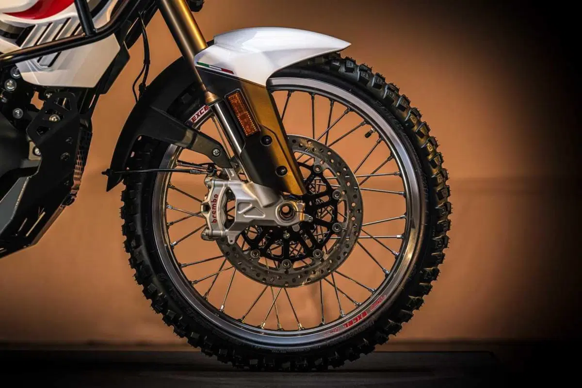 Eicma 2023: MV Agusta inaugura il fuoristrada di lusso con la LXP Orioli (17)
