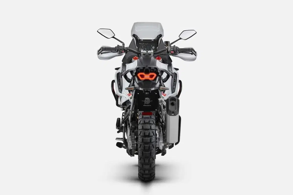 Eicma 2023: MV Agusta inaugura il fuoristrada di lusso con la LXP Orioli (25)