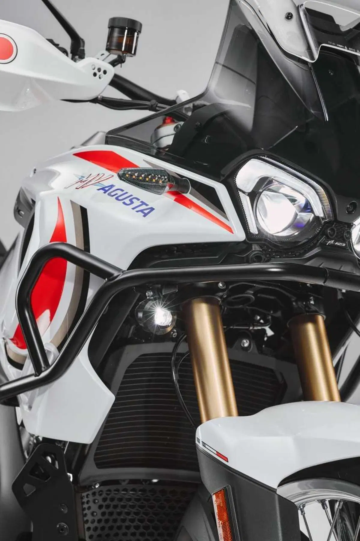 Eicma 2023: MV Agusta inaugura il fuoristrada di lusso con la LXP Orioli (41)