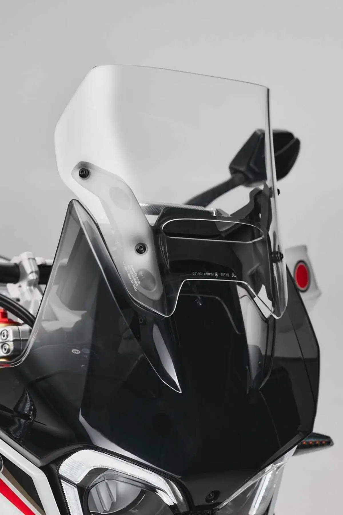 Eicma 2023: MV Agusta inaugura il fuoristrada di lusso con la LXP Orioli (43)